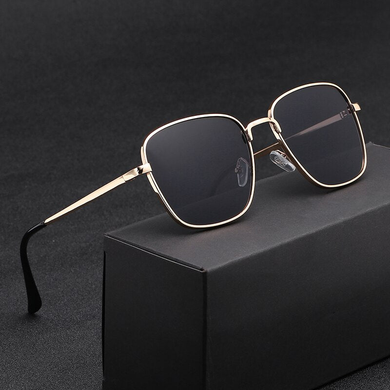 Classic Fashion Sunglasses Women Anti-Reflective Sun Mirror Vintage Square Metal Eyewear Men Driving Sun Glasses Uv400